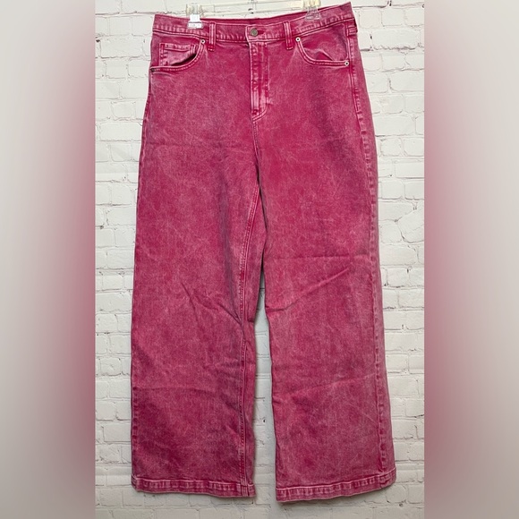 Gap High Rise Stride Ankle Jeans in Sugar Pink - Picture 2 of 15